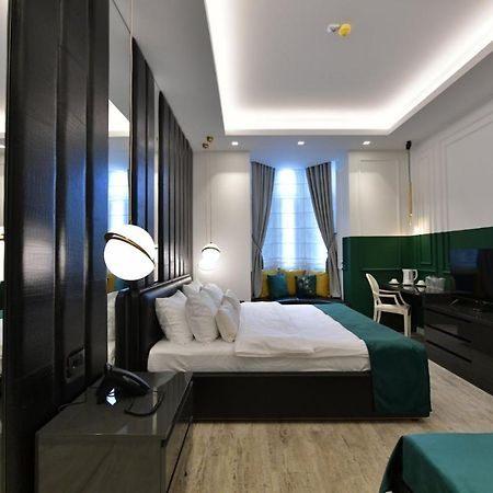 Royal Wellness And Spa Ruma Bagian luar foto