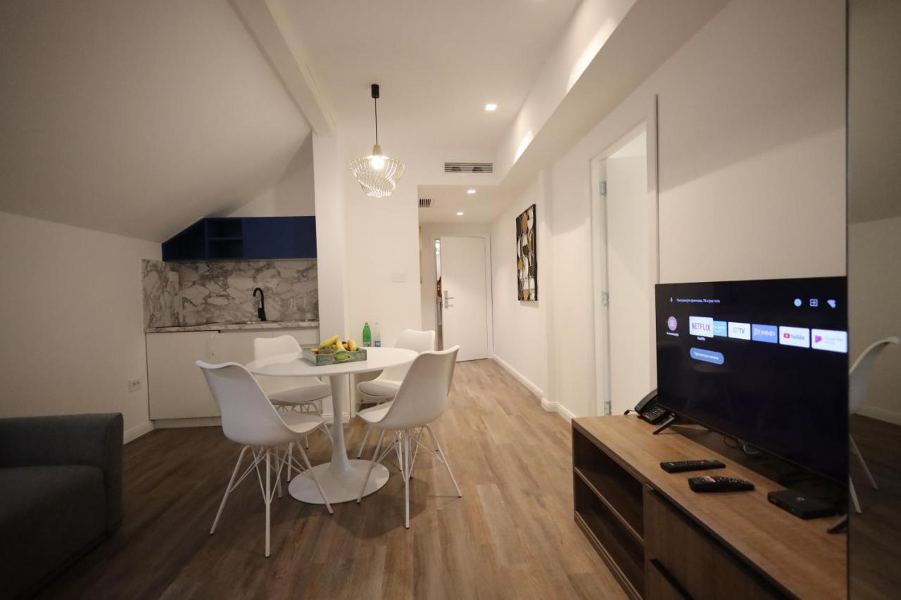 Royal Wellness And Spa Ruma Bagian luar foto