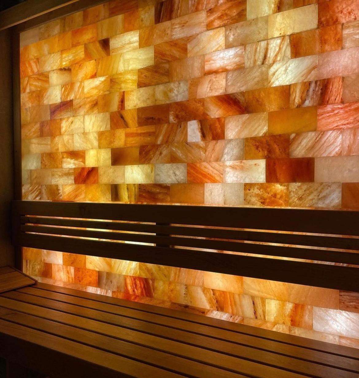 Royal Wellness And Spa Ruma Bagian luar foto